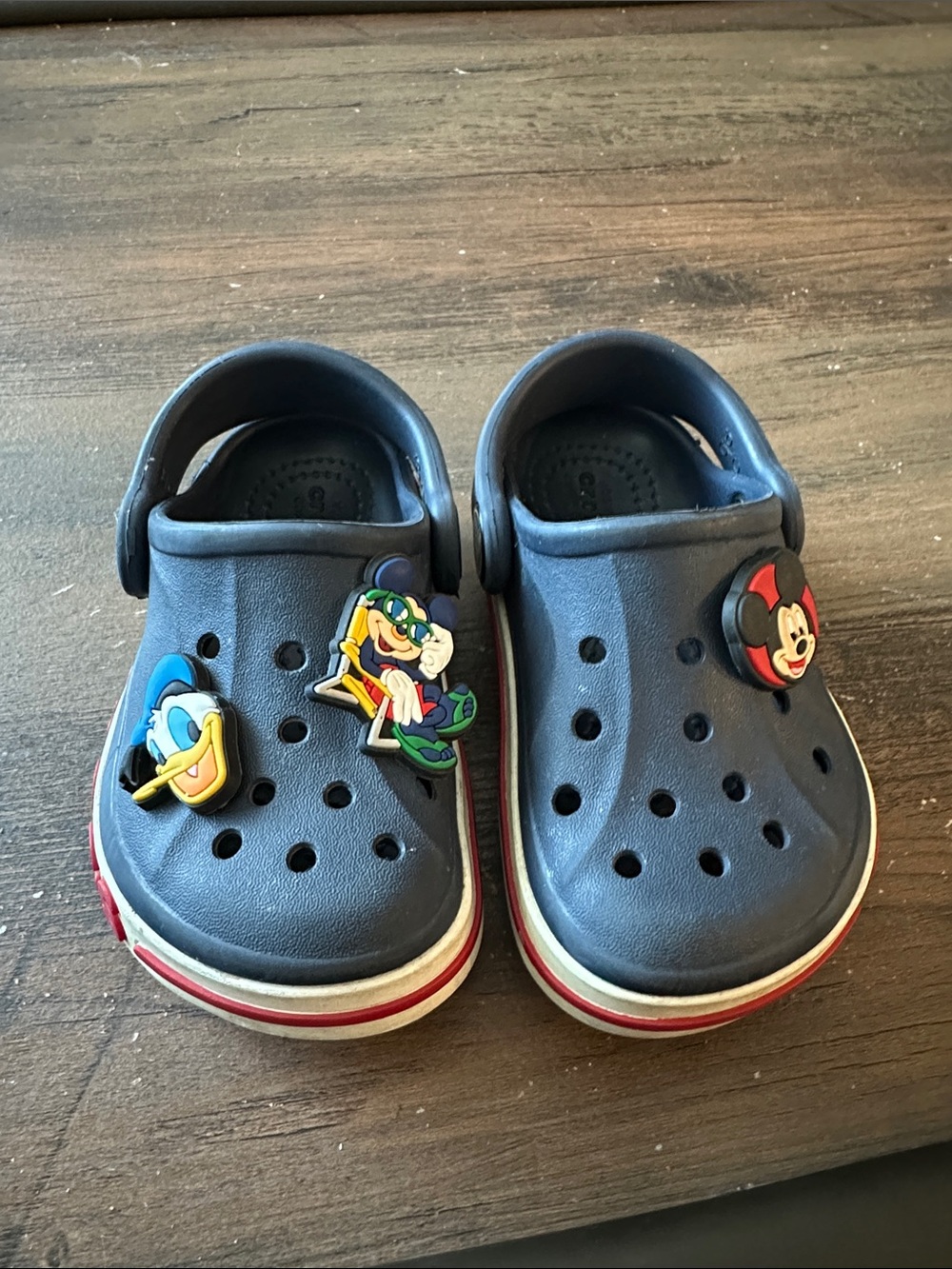 CROCS Navy Kids Clogs with Disney Character Jibbitz